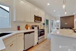 Property photo for 1417 82nd Street Ct E, Tacoma photo 7