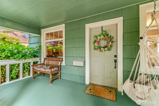 Property photo for 2309 McDougall Avenue, Everett photo 3