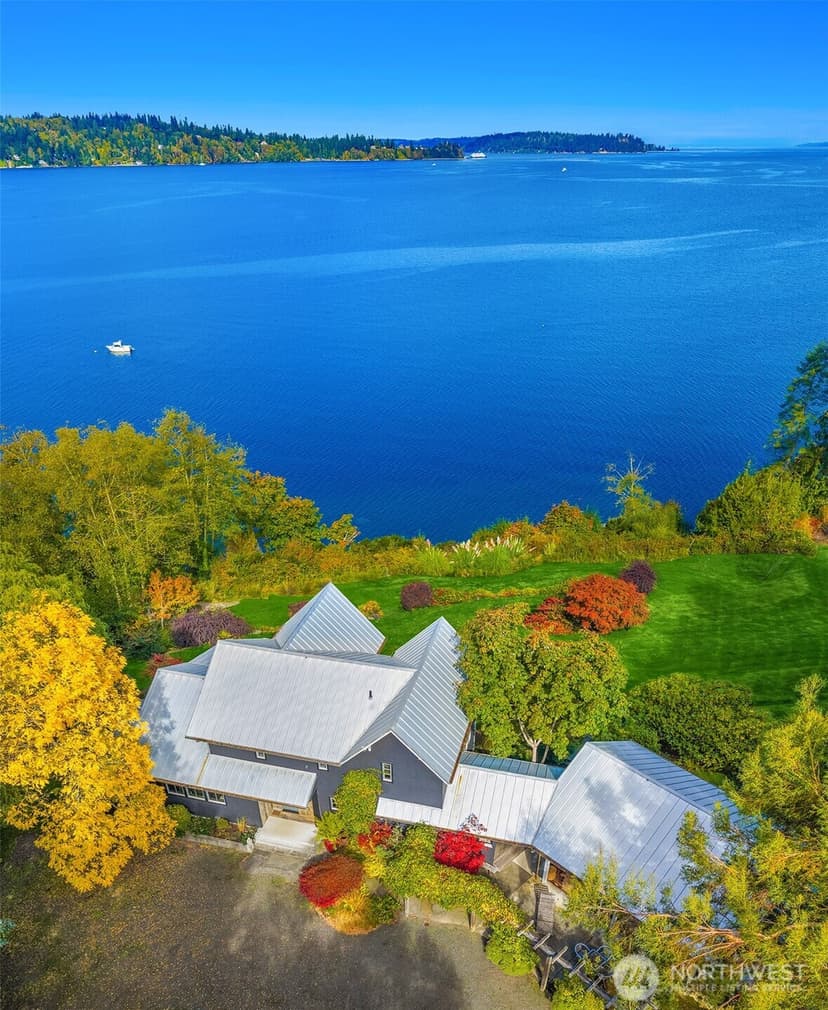 Property photo for 12020 SW Cedarhurst Road, Vashon photo 3