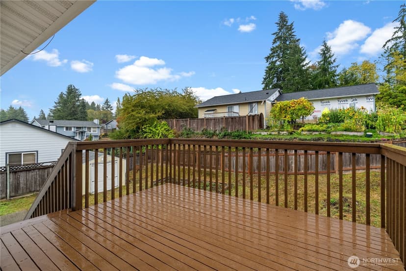 Property photo for 2009 Becky Avenue, Port Orchard photo 33