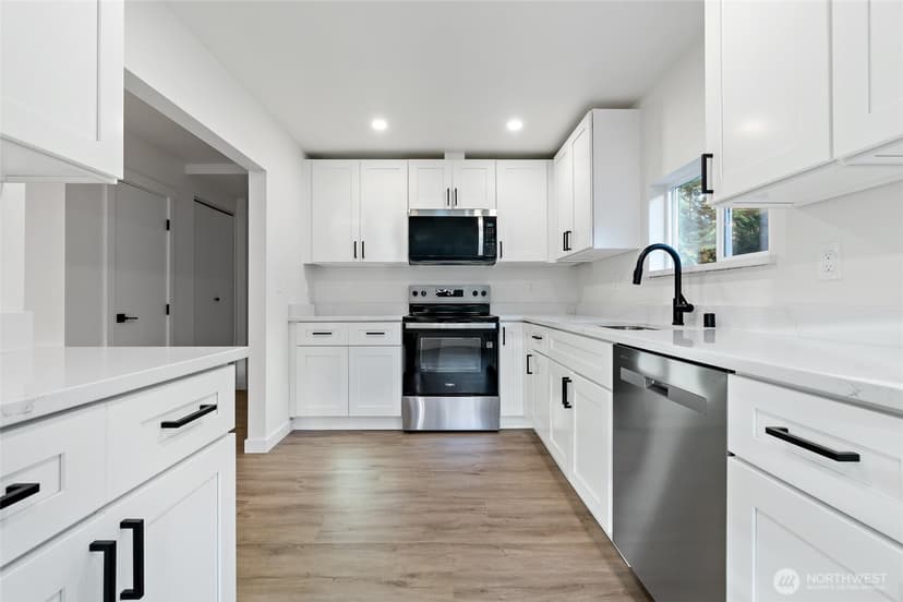 Property photo for 13607 132nd Street Ct NW, Gig Harbor photo 9