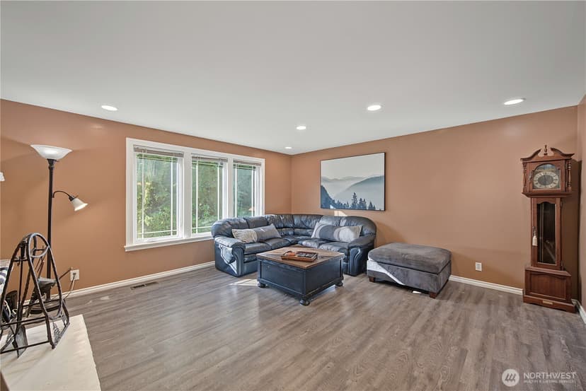 Property photo for 24105 3rd Place W, Bothell photo 8