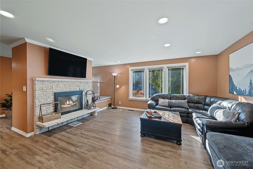 Property photo for 24105 3rd Place W, Bothell photo 7