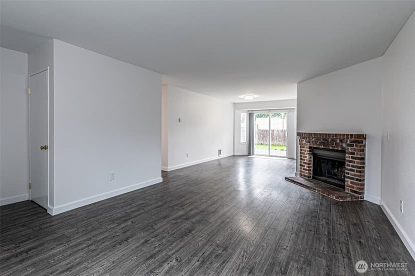 Property photo for 5826 37th Street SE, Auburn photo 6