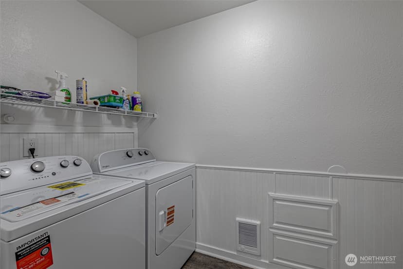 Property photo for 5826 37th Street SE, Auburn photo 16