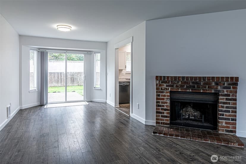 Property photo for 5826 37th Street SE, Auburn photo 8