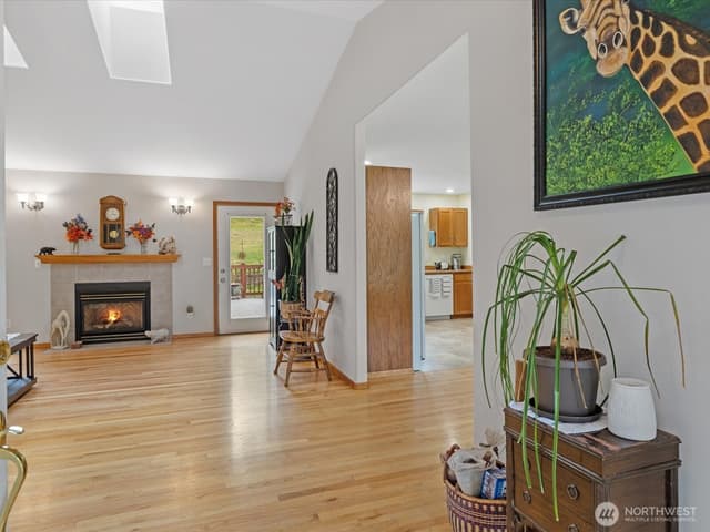 Property photo for 6109 157th Avenue SE, Snohomish photo 5