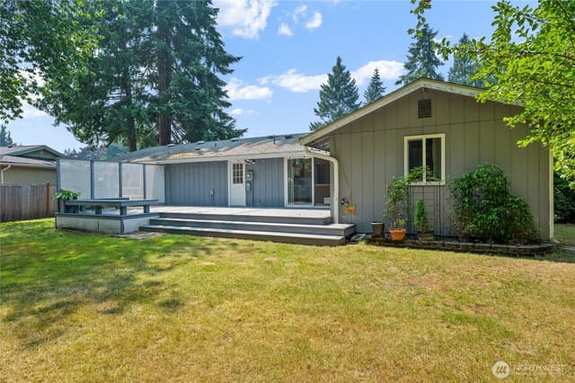 Property photo for 13611 62nd Avenue SE, Everett photo 4