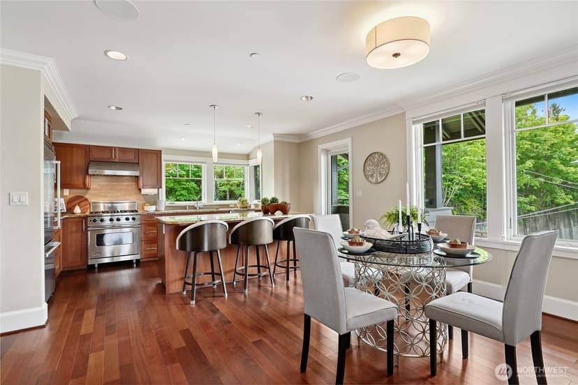Property photo for 506 Lakeside Avenue S #W1, Seattle photo 11