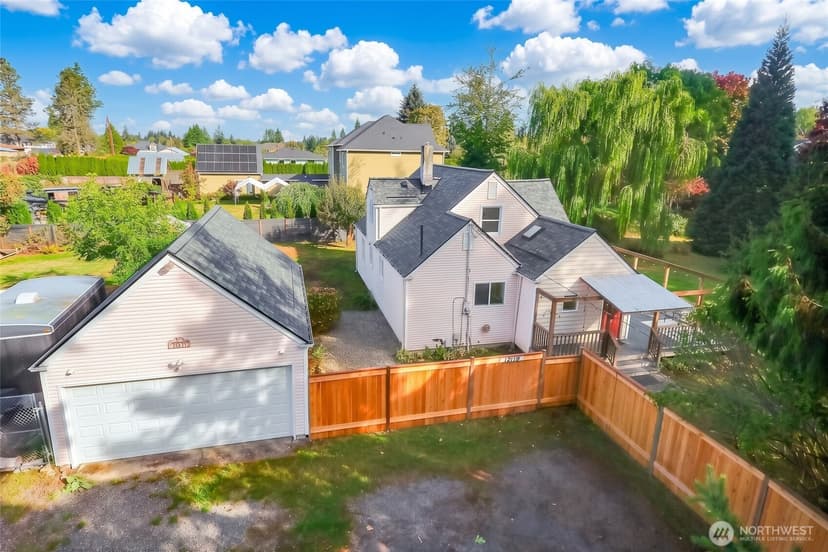 Property photo for 12119 24th Street E, Edgewood photo 39
