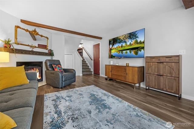 Property photo for 4307 164th Street SW #102, Lynnwood photo 2