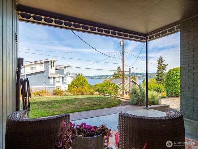 Property photo for 11530 87th Avenue S, Seattle