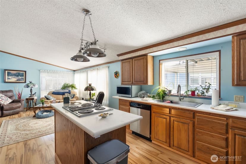Property photo for 1328 SE Carl Pickel Drive, Port Orchard photo 6