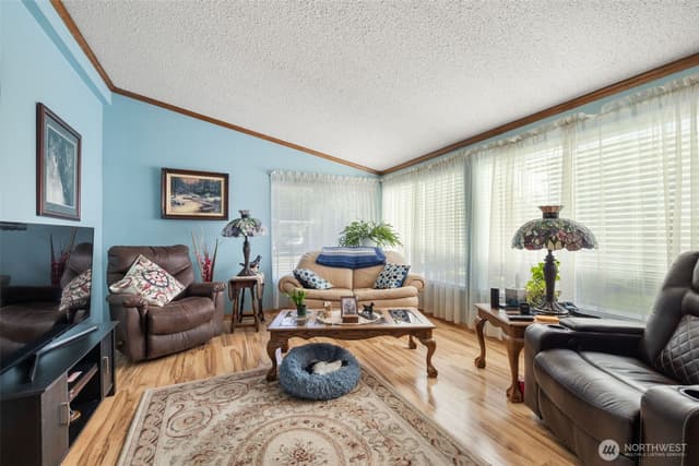 Property photo for 1328 SE Carl Pickel Drive, Port Orchard photo 5