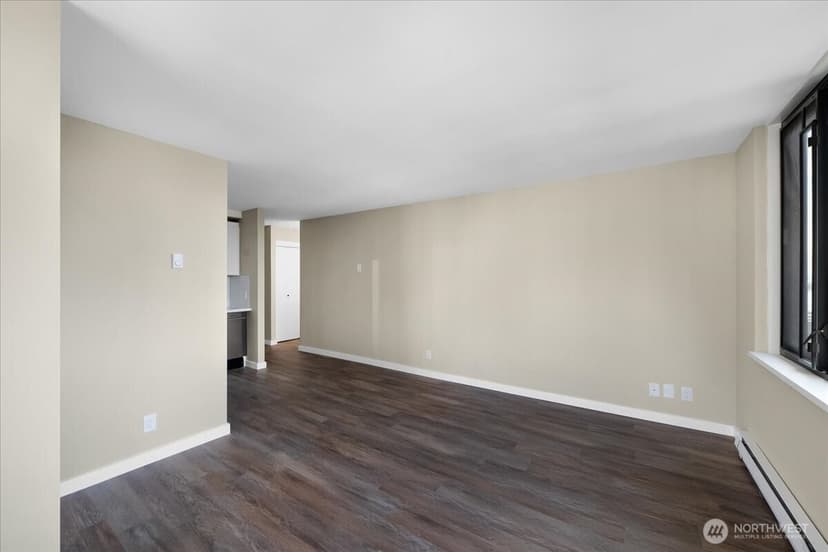 Property photo for 2100 3rd Avenue #2104, Seattle photo 9
