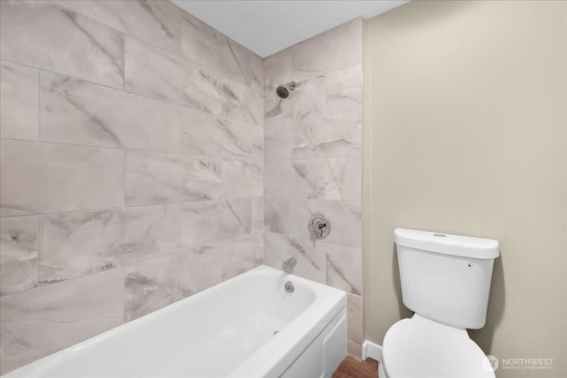 Property photo for 2100 3rd Avenue #2104, Seattle photo 11