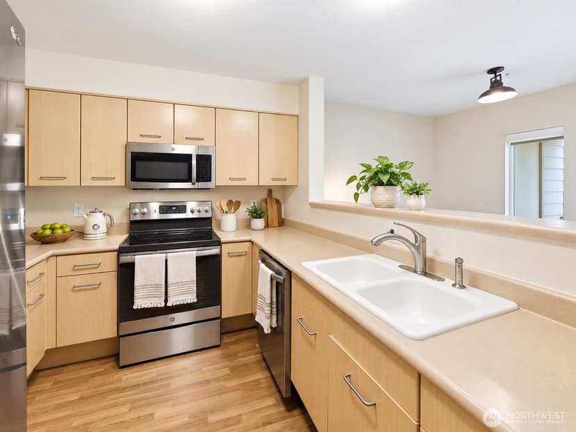 Property photo for 710 240th Way SE #G-104, Sammamish photo 7