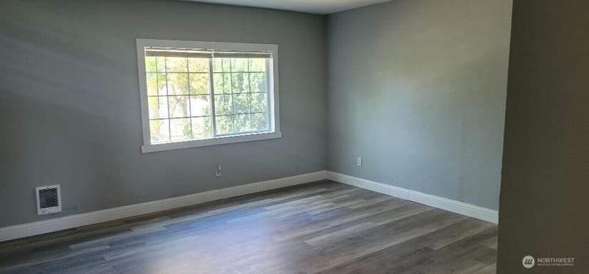 Property photo for 615 Martin Luther King jr Way #B, Tacoma photo 5