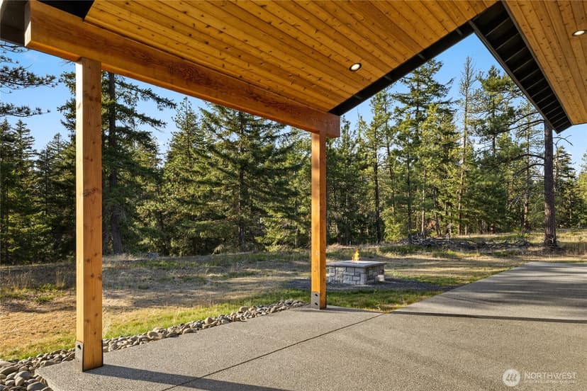 Property photo for 1680 Wanawish Loop, Cle Elum photo 15