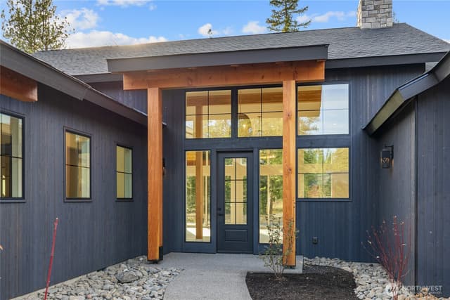 Property photo for 1680 Wanawish Loop, Cle Elum photo 4
