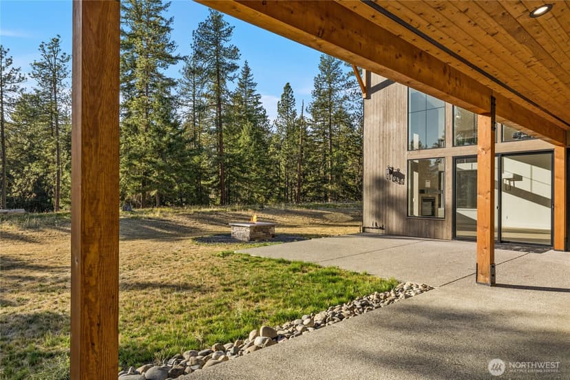 Property photo for 1700 Wanawish Loop, Cle Elum photo 30