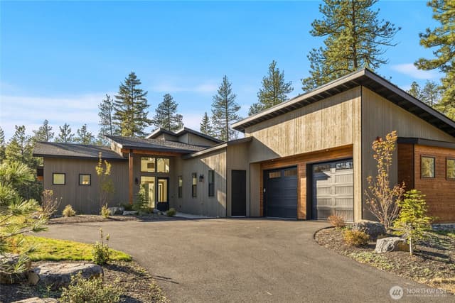 Property photo for 1700 Wanawish Loop, Cle Elum photo 4