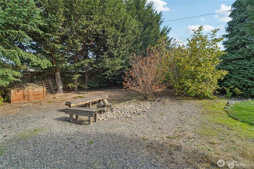 Property photo for 9315 121st Street SW, Lakewood photo 18