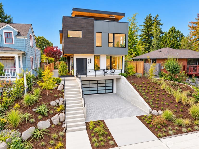 Property photo for 4219 51st Avenue S, Seattle