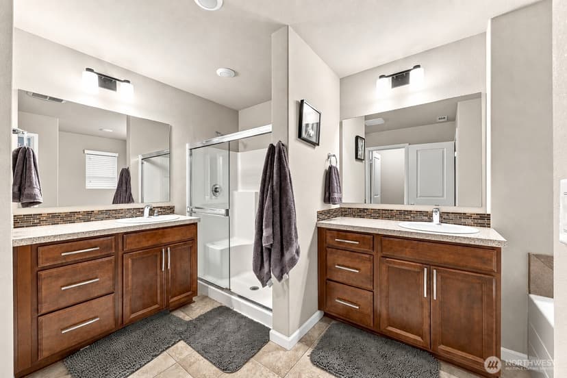 Property photo for 2733 197th Lane SW #B, Lynnwood photo 11