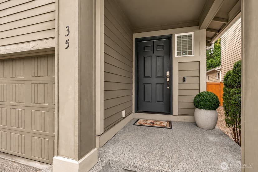 Property photo for 2733 197th Lane SW #B, Lynnwood photo 2