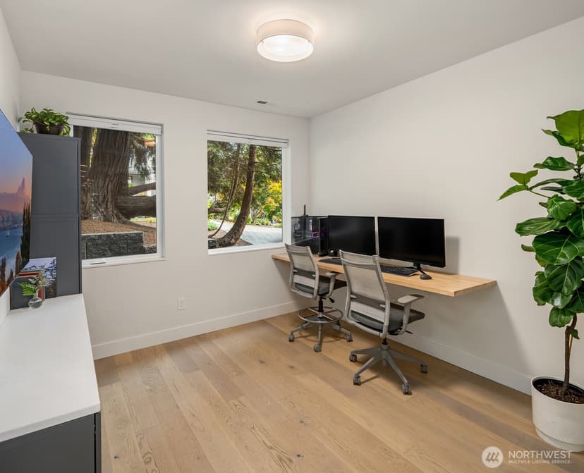 Property photo for 1030 3rd Street, Kirkland photo 17