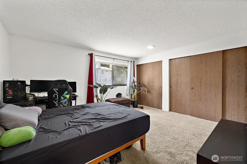 Property photo for 4008 S 158th Street #J, Tukwila photo 15