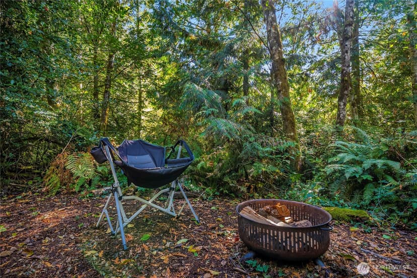 Property photo for 8132 NE Yeti Lane, Bainbridge Island photo 30