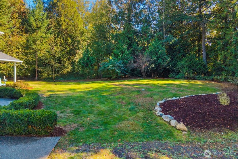 Property photo for 8132 NE Yeti Lane, Bainbridge Island photo 36