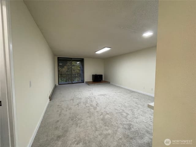 Property photo for 6051 137th Avenue NE #336, Redmond photo 4