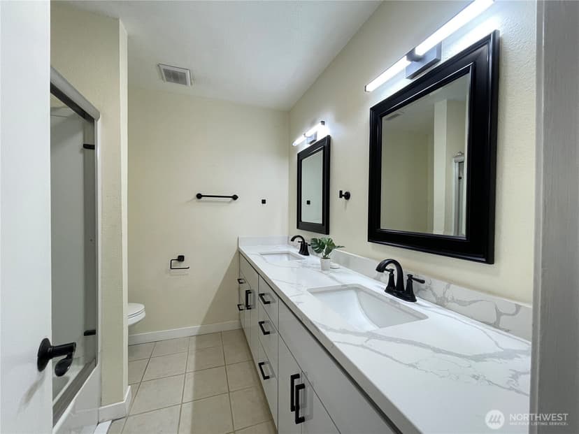 Property photo for 6051 137th Avenue NE #336, Redmond photo 9