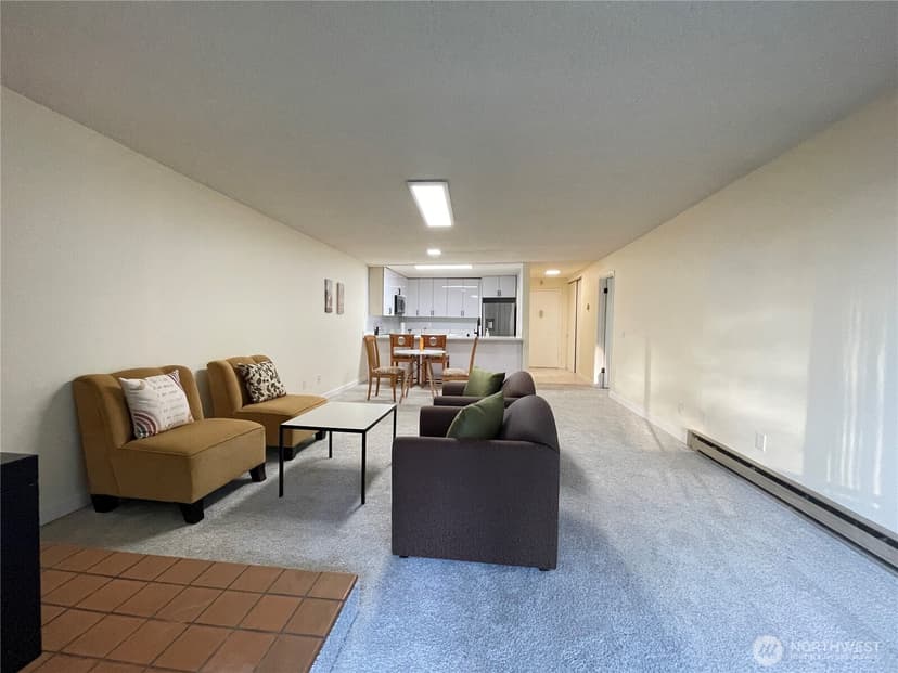 Property photo for 6051 137th Avenue NE #336, Redmond photo 2