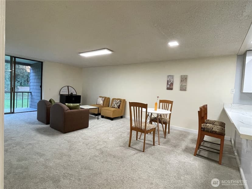 Property photo for 6051 137th Avenue NE #336, Redmond photo 15