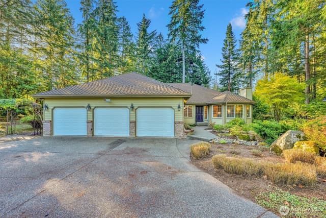 Property photo for 8204 90th Street Ct NW, Gig Harbor photo 2