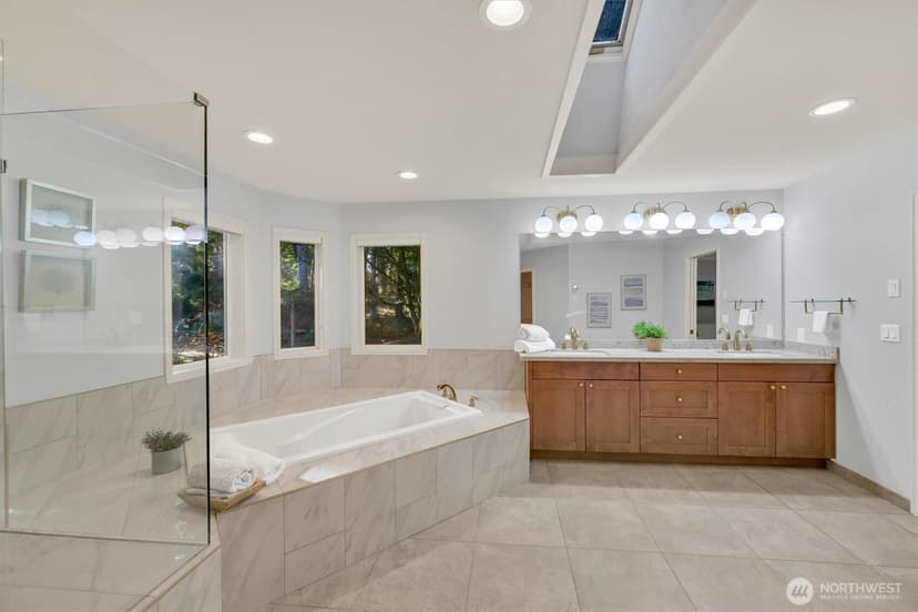 Property photo for 8204 90th Street Ct NW, Gig Harbor photo 23
