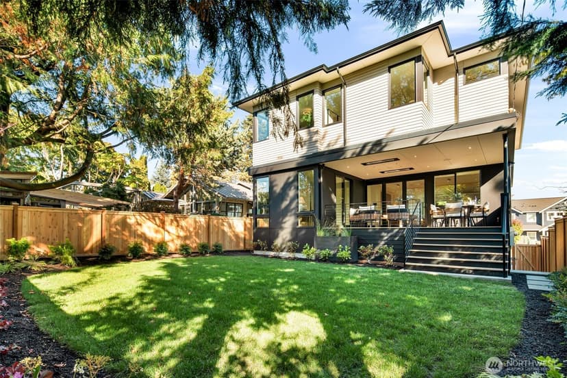 Property photo for 6021 Princeton Avenue NE, Seattle photo 37