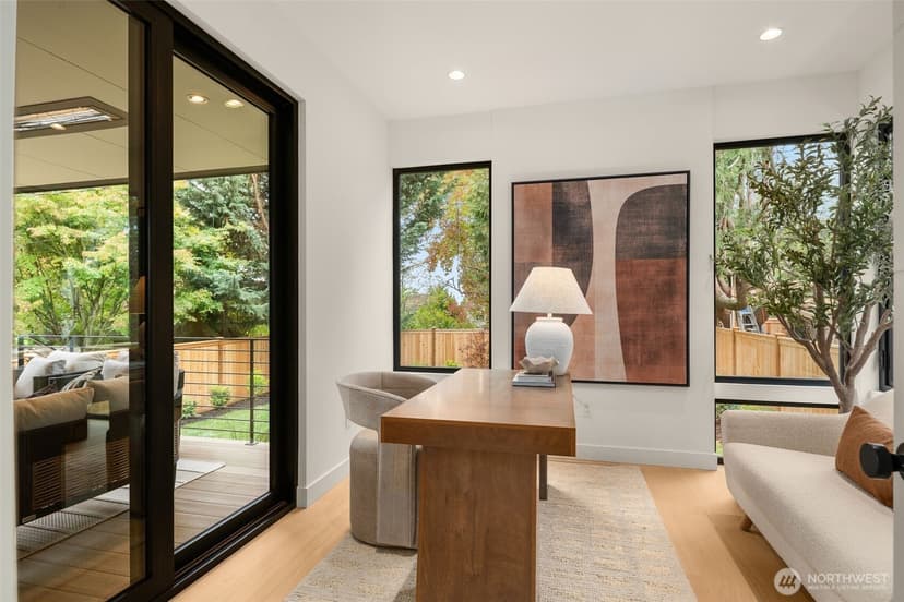 Property photo for 6021 Princeton Avenue NE, Seattle photo 16