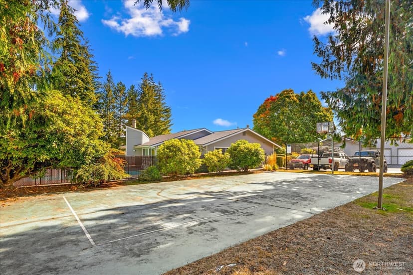 Property photo for 1123 132nd Street SW #D, Everett photo 31
