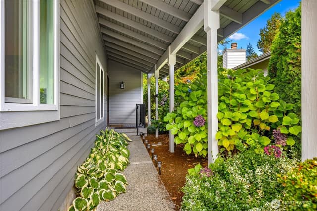 Property photo for 1123 132nd Street SW #D, Everett photo 2