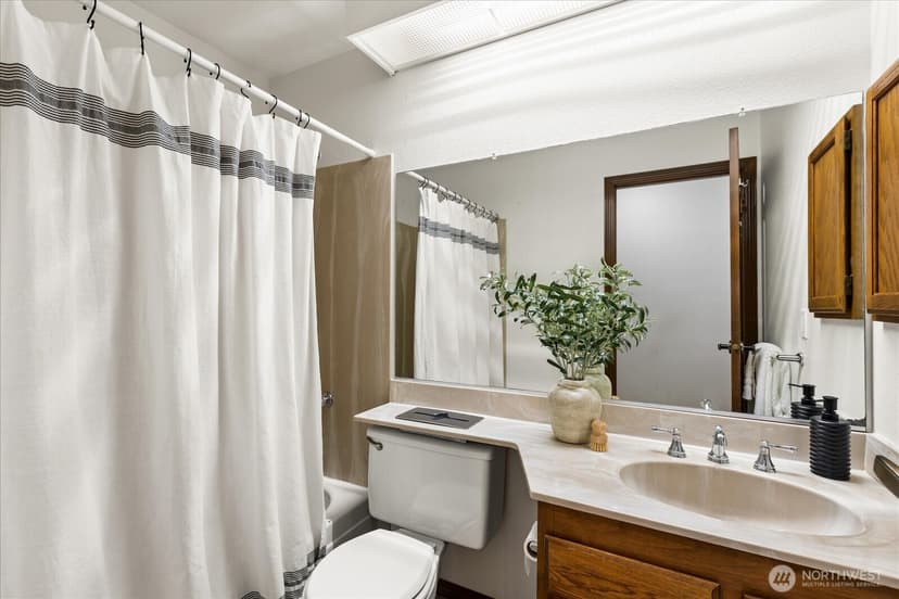 Property photo for 1123 132nd Street SW #D, Everett photo 24