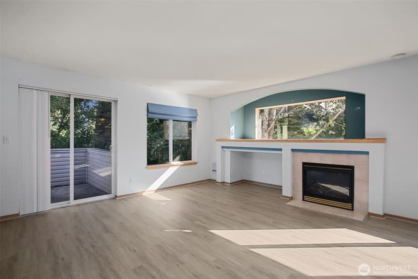 Property photo for 8833 1st Street NE #J204, Lake Stevens photo 4