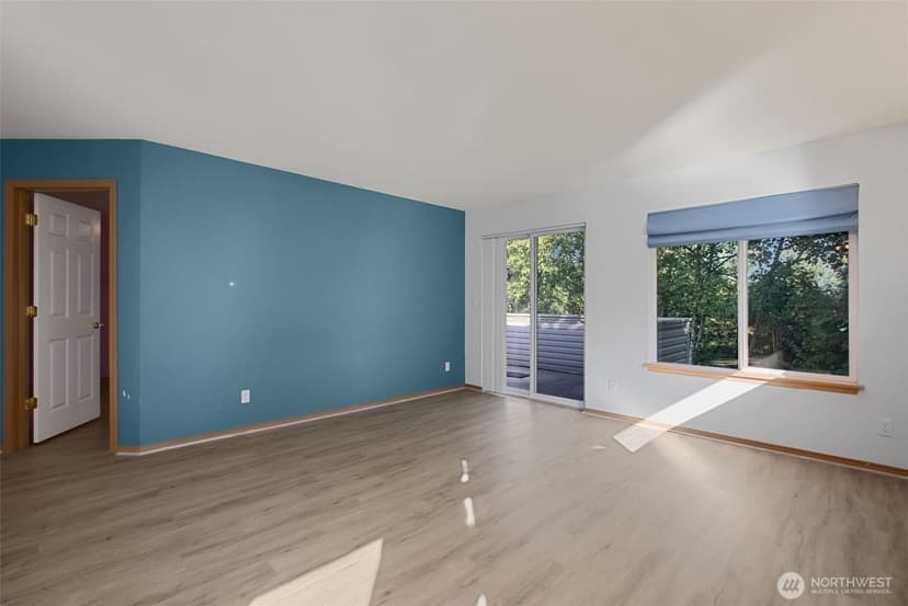 Property photo for 8833 1st Street NE #J204, Lake Stevens photo 5