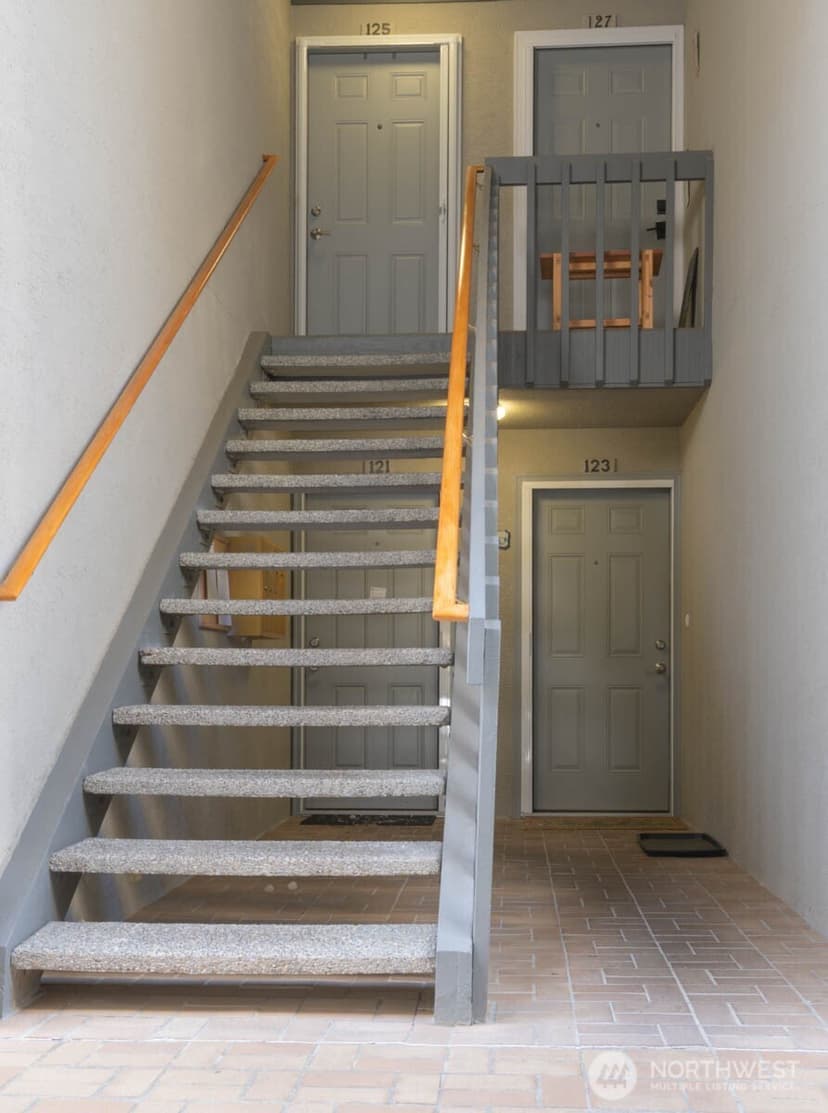 Property photo for 125 Madison Avenue N #125, Bainbridge Island photo 24