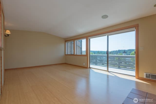 Property photo for 125 Madison Avenue N #125, Bainbridge Island photo 5