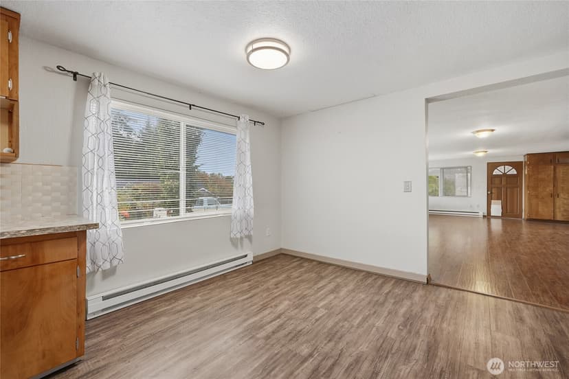 Property photo for 702 E 51st Street, Tacoma photo 7
